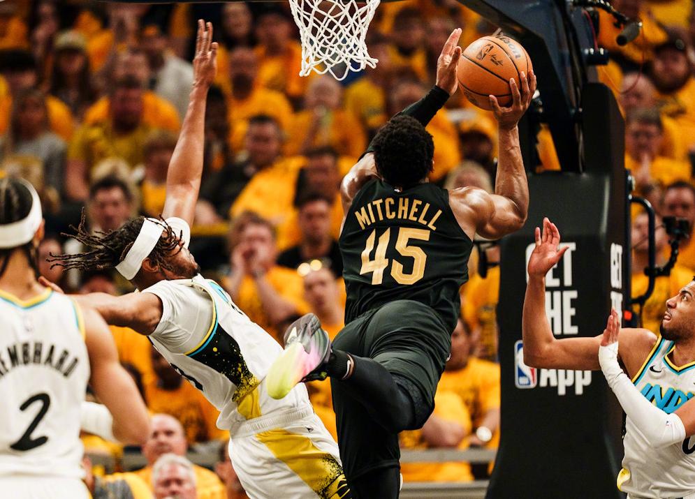 开云体育app-尼克斯逆转辽宁队，乔治扛起全队