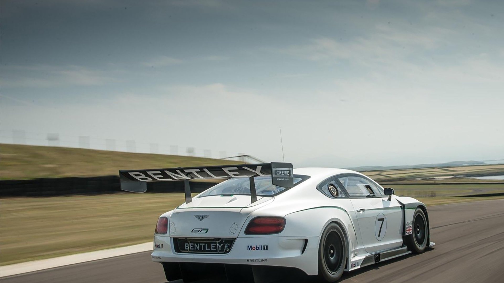 唯一性瞬间,坎特关键节点连续得分,铸就勒沃库森对阵亚特兰大的传奇之战