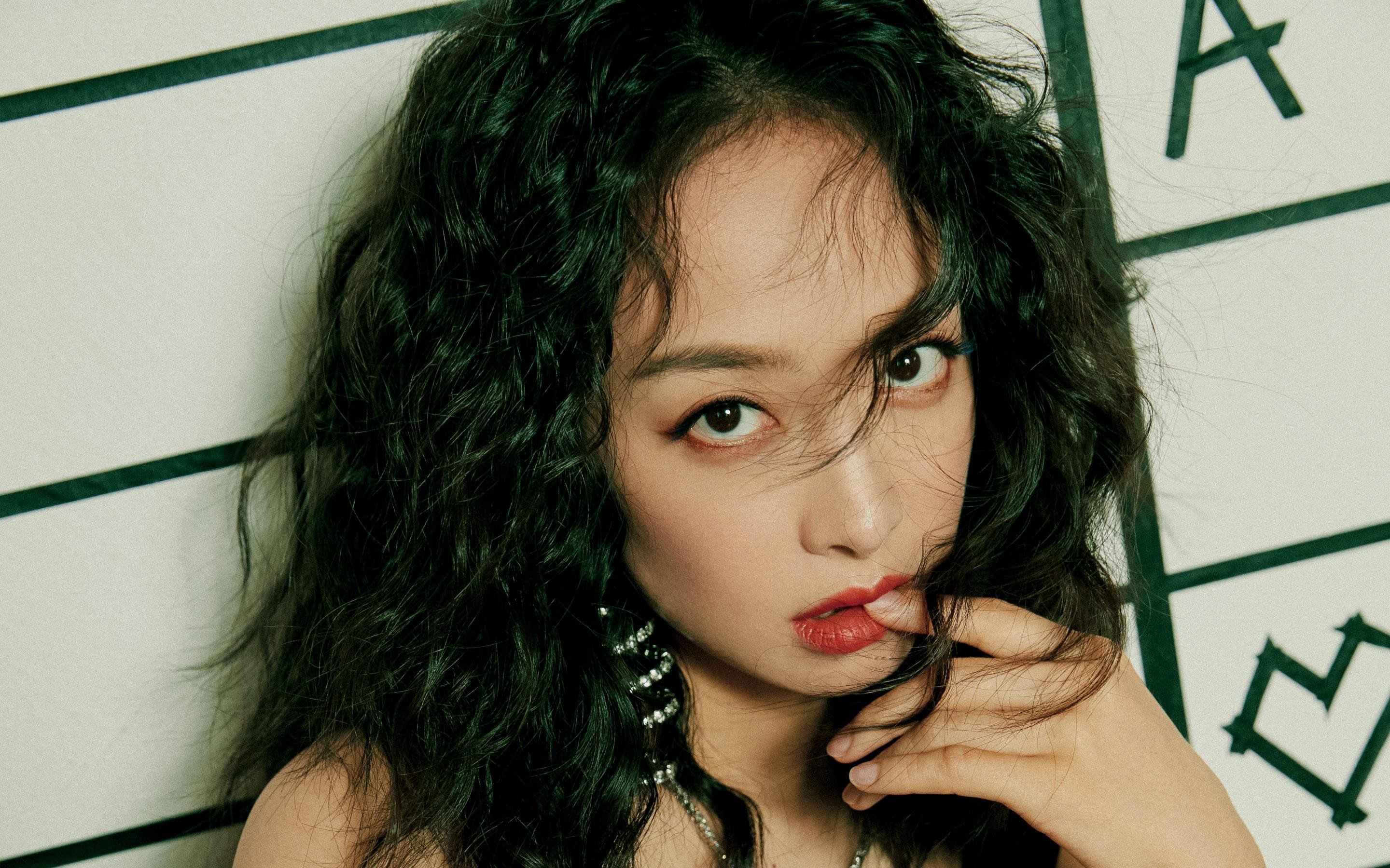 芬兰战车加时赛,塞维利亚弯道,F1年度王座的最终裁决