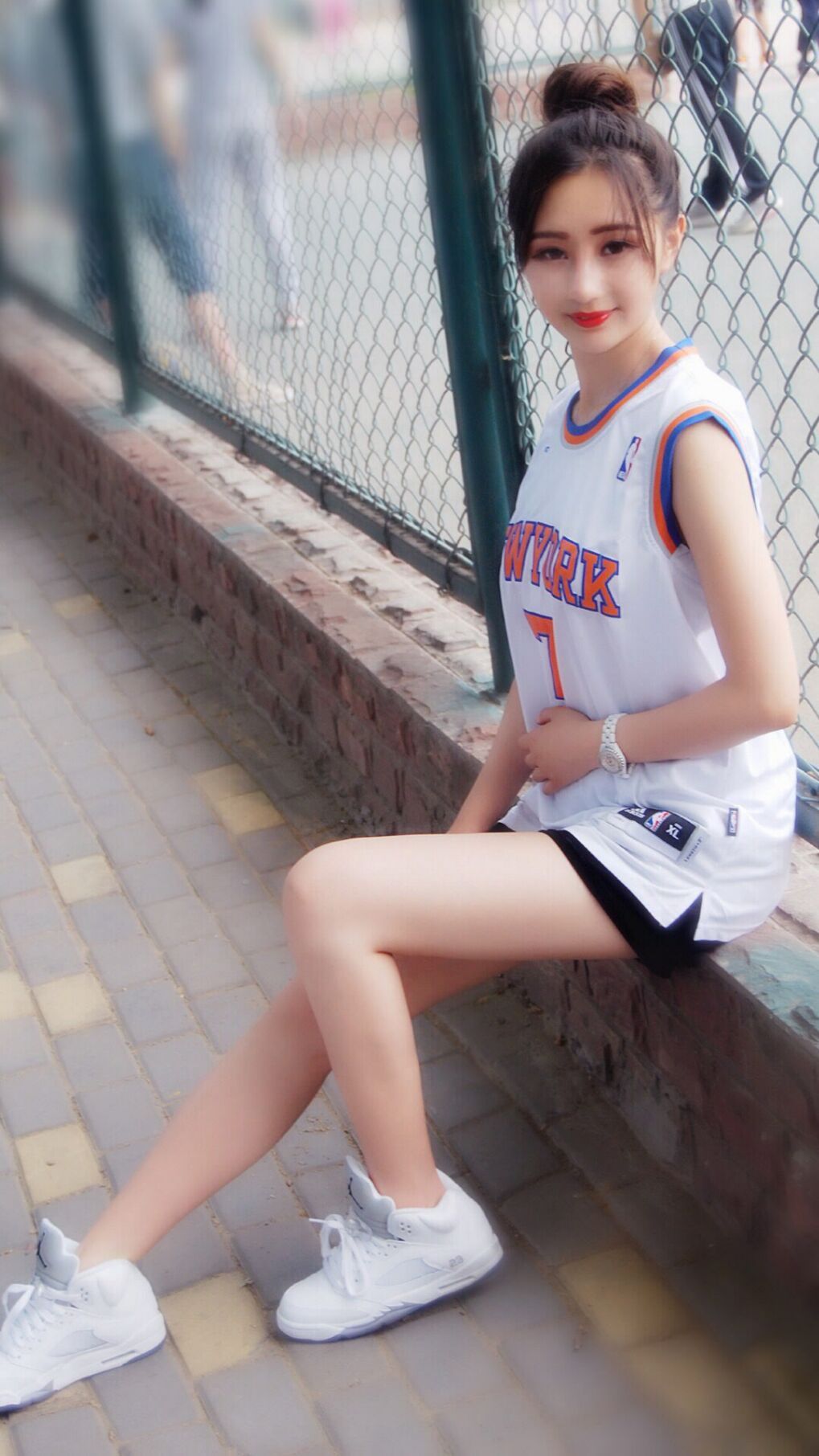 用道歉信折成的纸飞机,乔治的救赎之夜