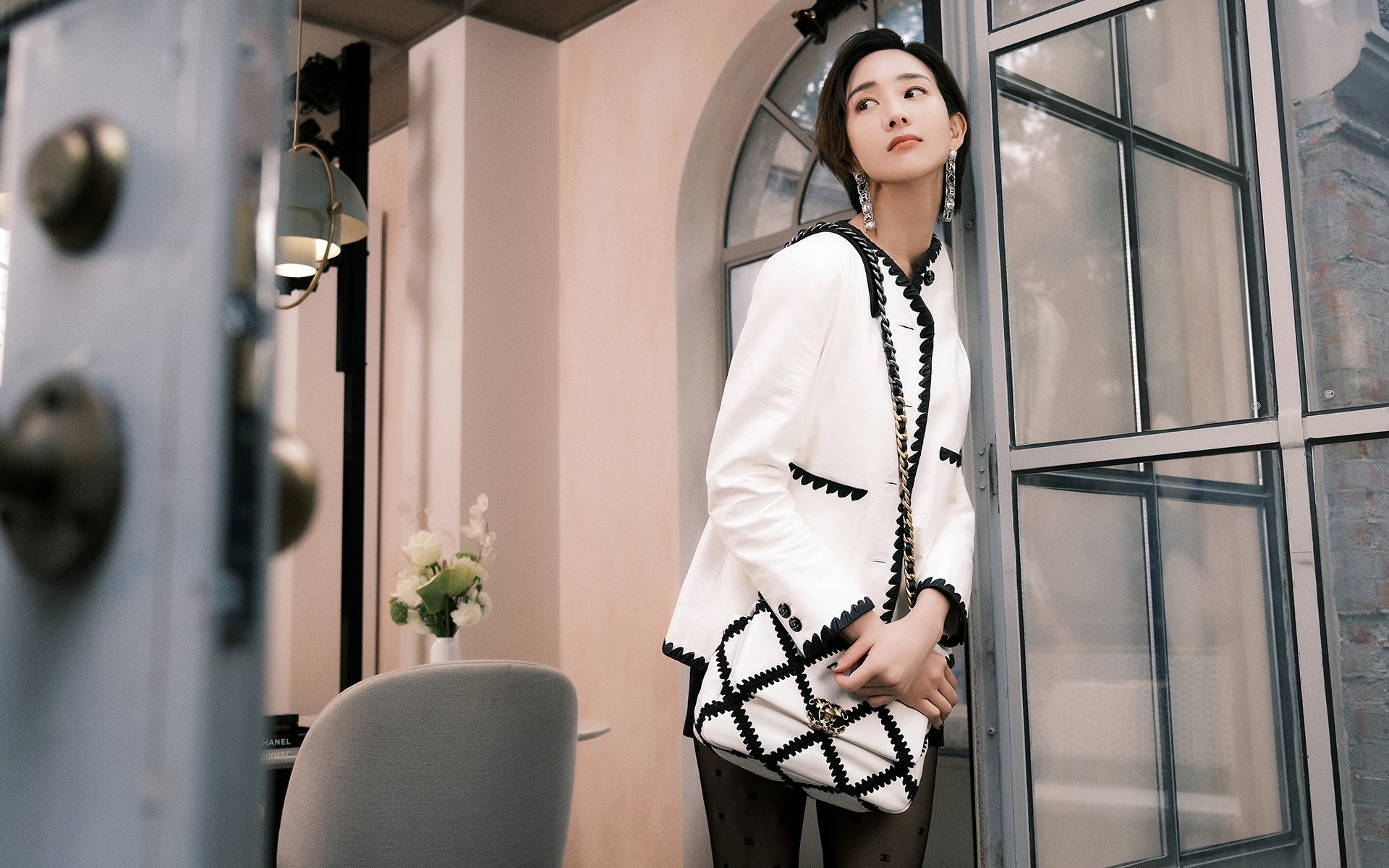 福克斯调度如交响指挥，猛龙防线绞杀公牛蹄声