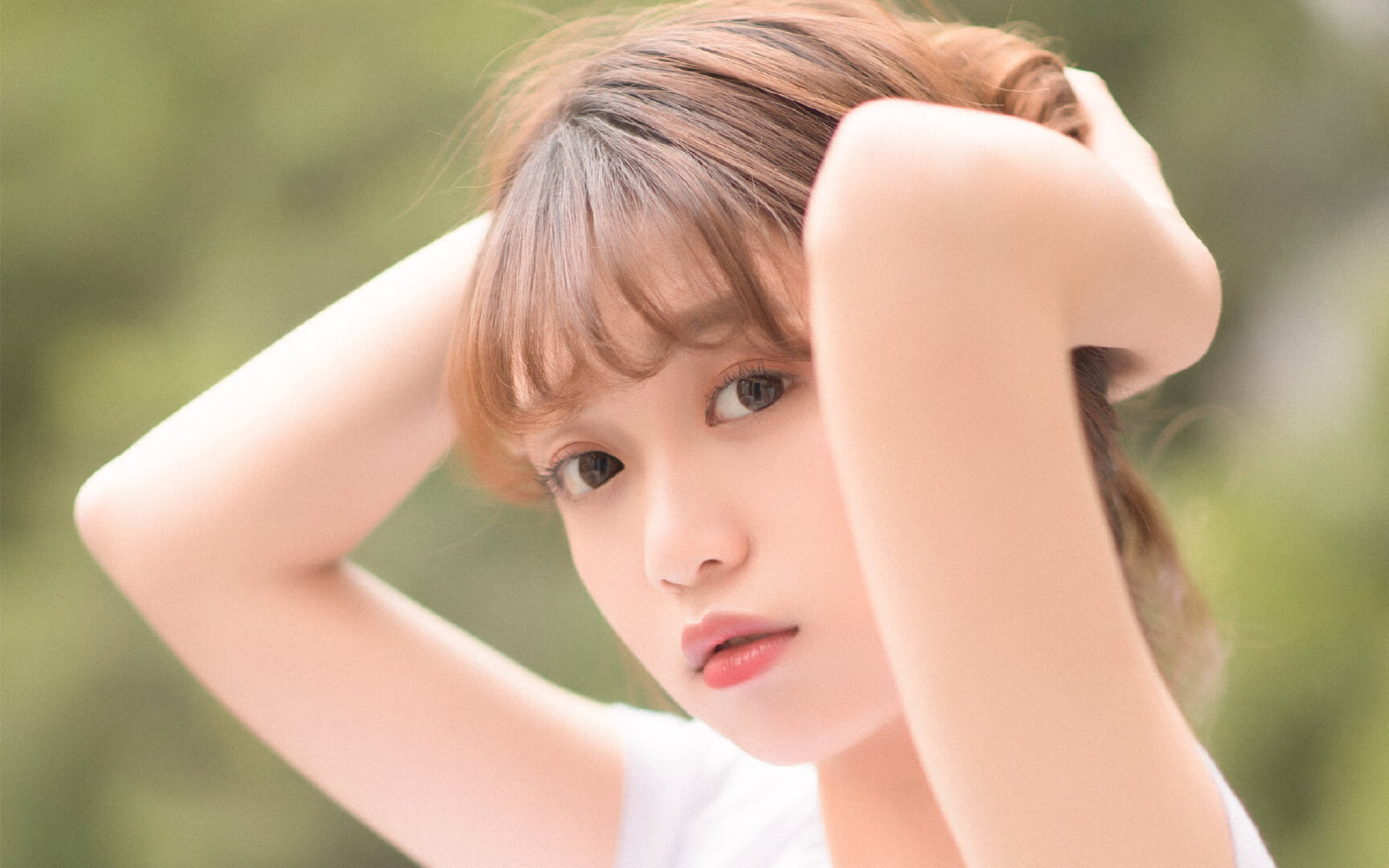 终局骑士，斯通斯在阿布扎比的逆袭暗影与王者加冕